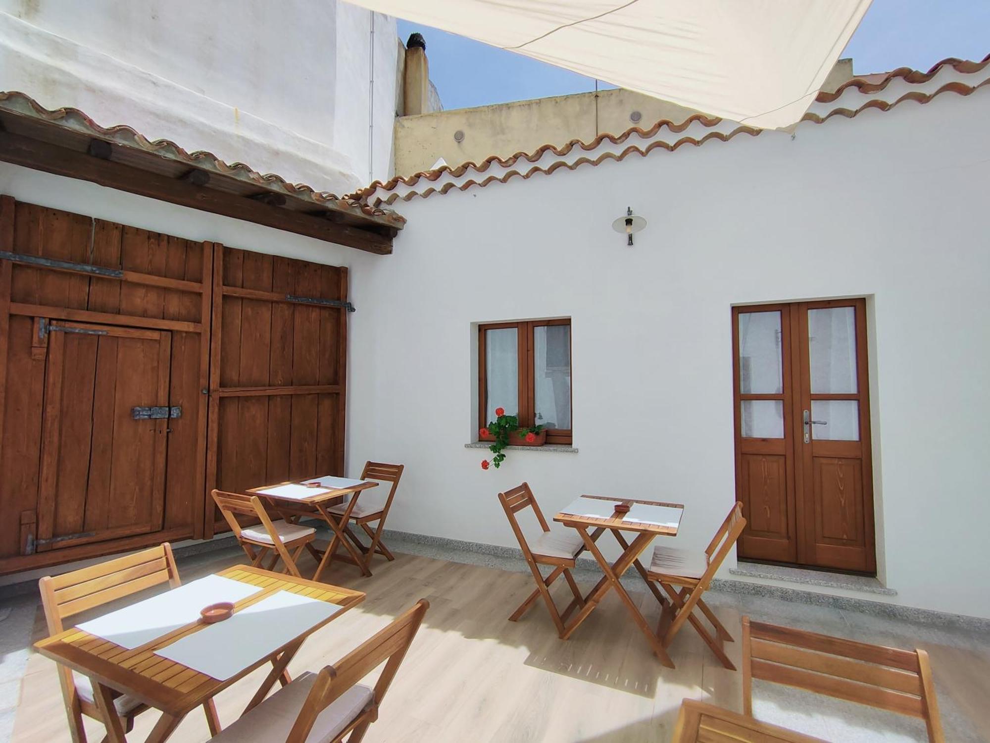 Donna Raffaela Bed and Breakfast Tertenìa Buitenkant foto